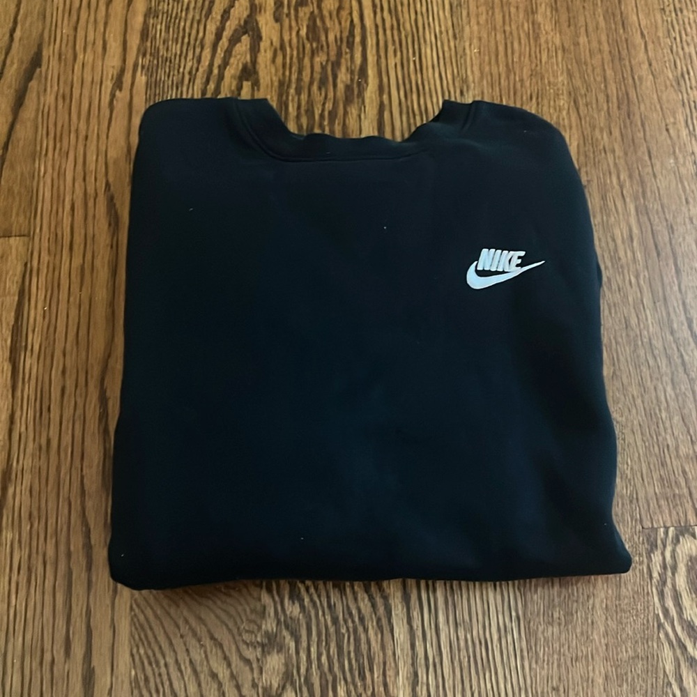 Nike black crewneck